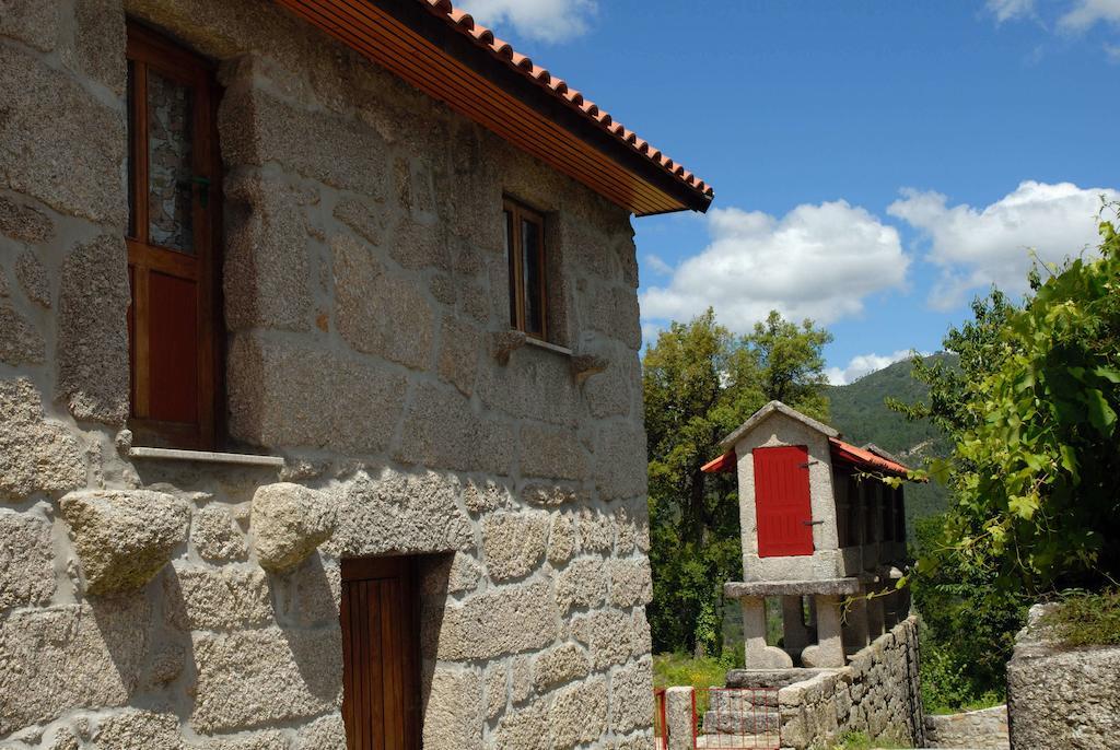 Гостьовий будинок Aldeia Turistica De Louredo Вієйра-ду-Міню Екстер'єр фото